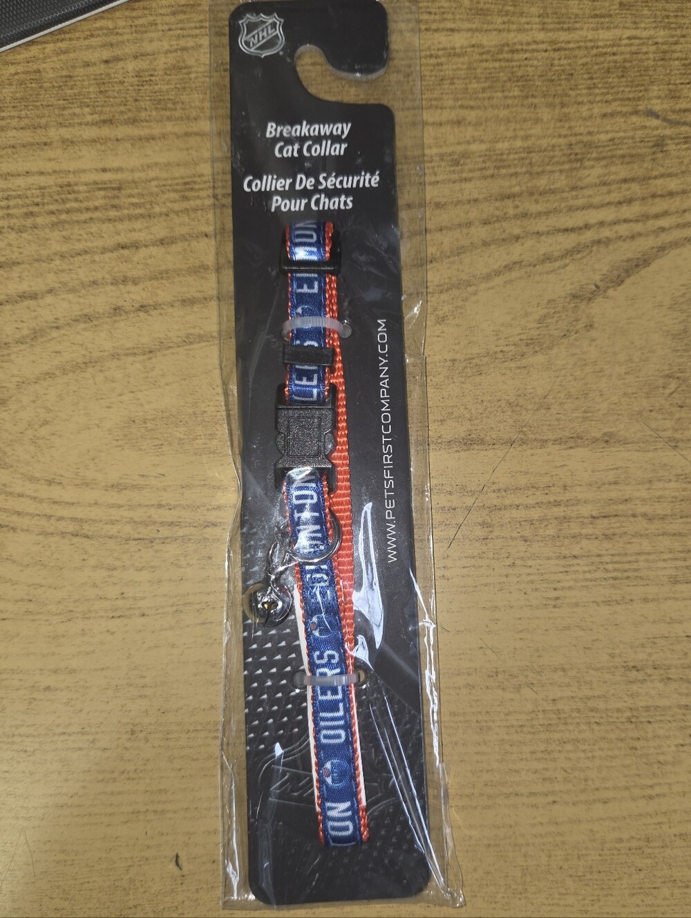 NHL Orange and Blue Breakaway Cat Collar with Bell OILERS